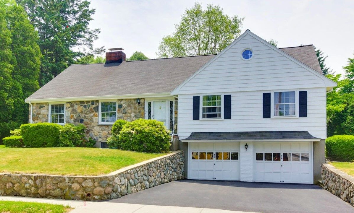 Belmont Home, MA Real Estate Listing