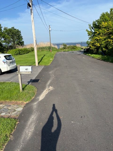 Photo looking East and the shoreline about 150' away 
