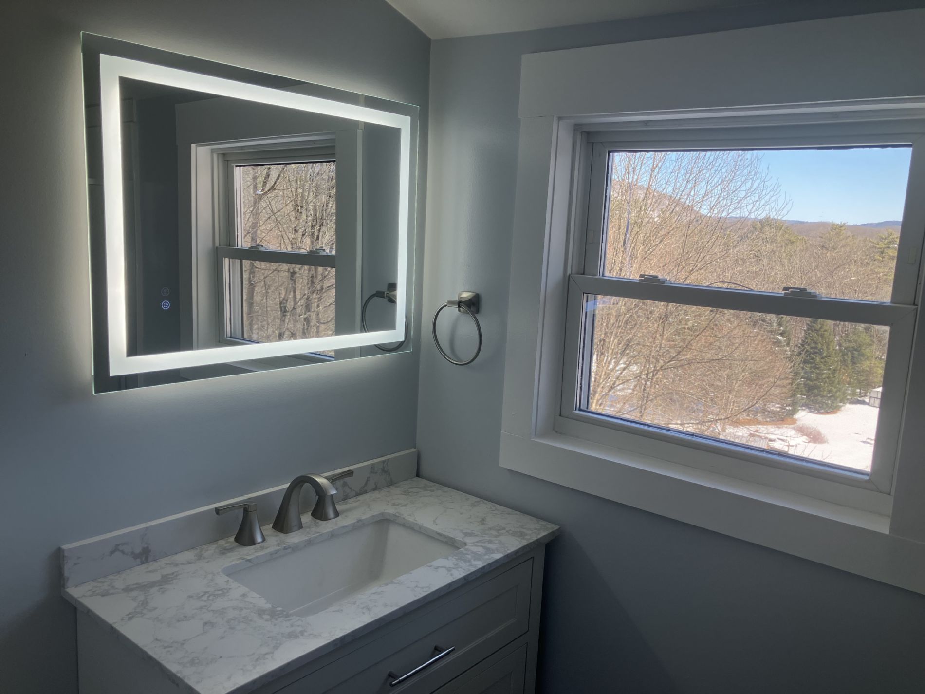Main Level Bathroom 