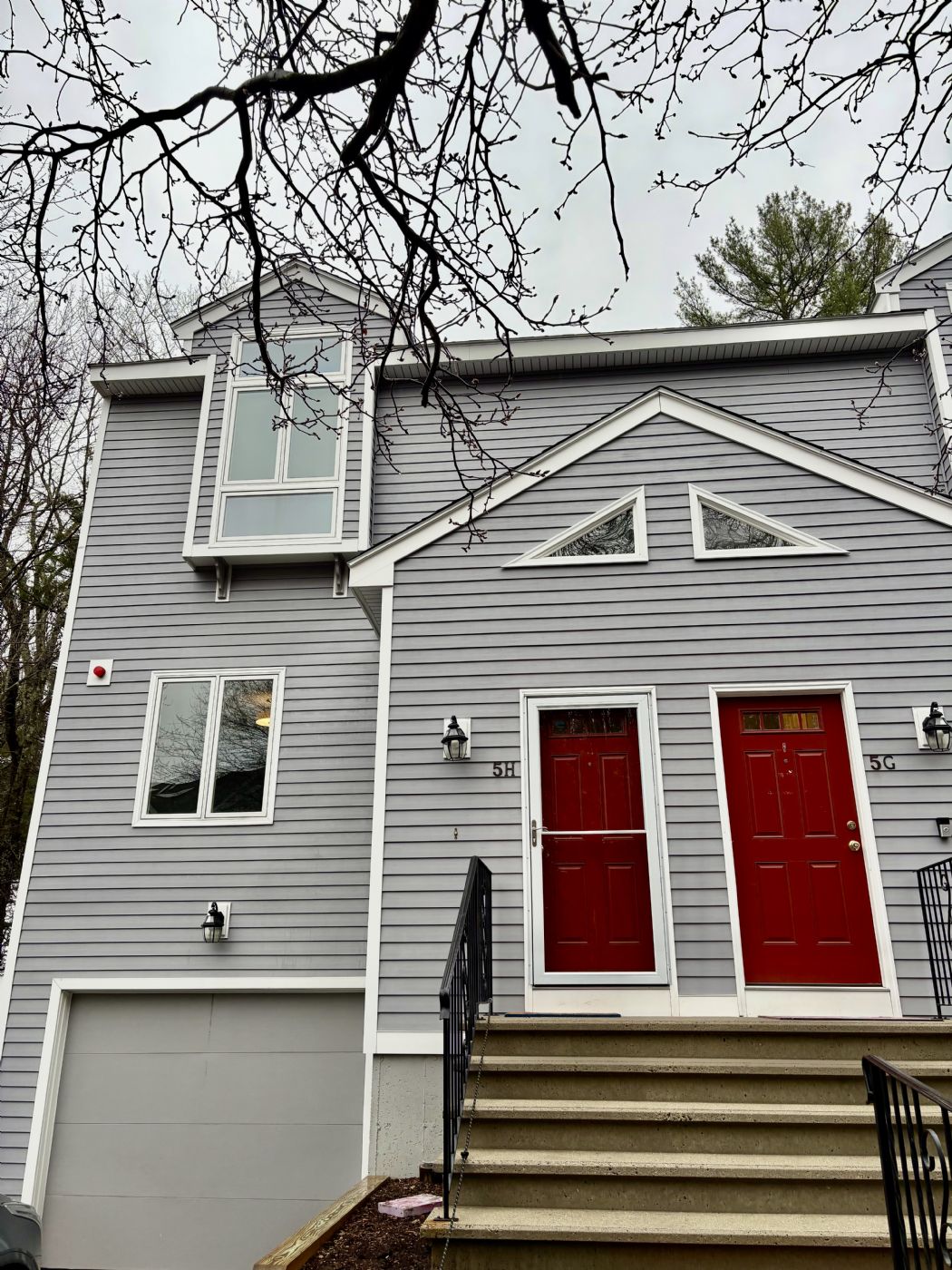 beautifully updated end-unit townhouse - 849 Boston Post Road 5H ...