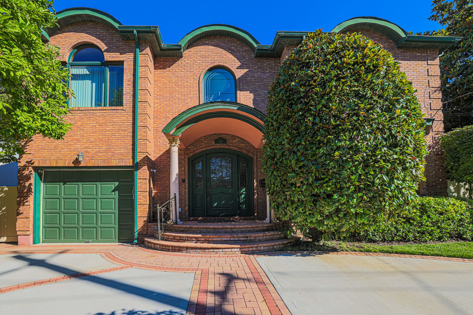 Cedarhurst Home, NY Real Estate Listing