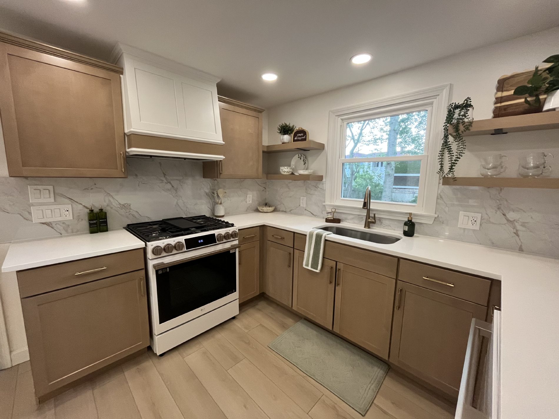 Kitchen Angle Left